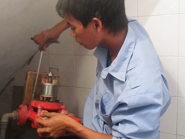 Sửa chữa máy bơm tại Xuân Phương
